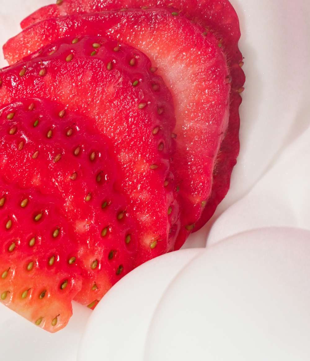 EOS Body Lotion - Strawberry Dream